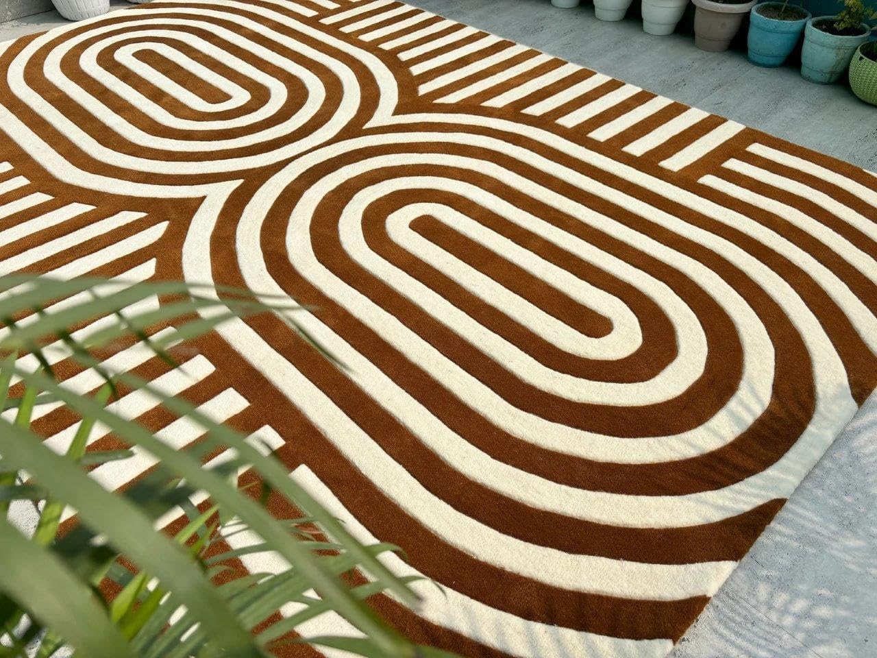 Hand Tufted - Ivory & Gold Brown