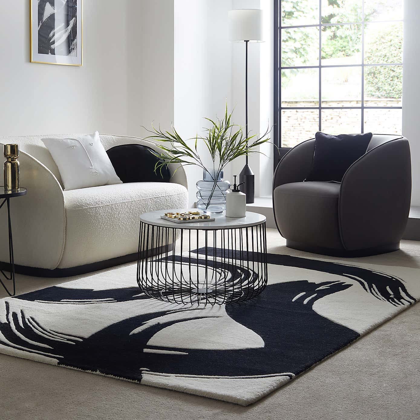 Hand Tufted - White & Black Wave
