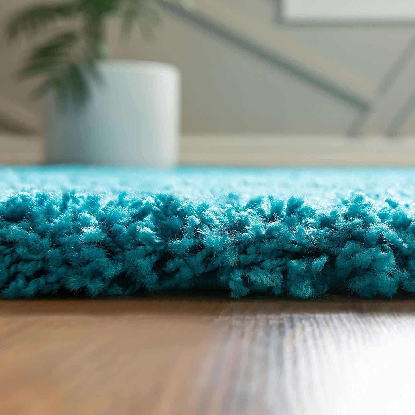 Modern Shaggy Carpet (Colour- Turquoise)