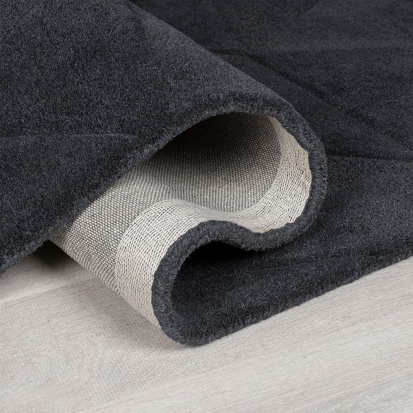 Hand Tufted - Triangle Charcoal