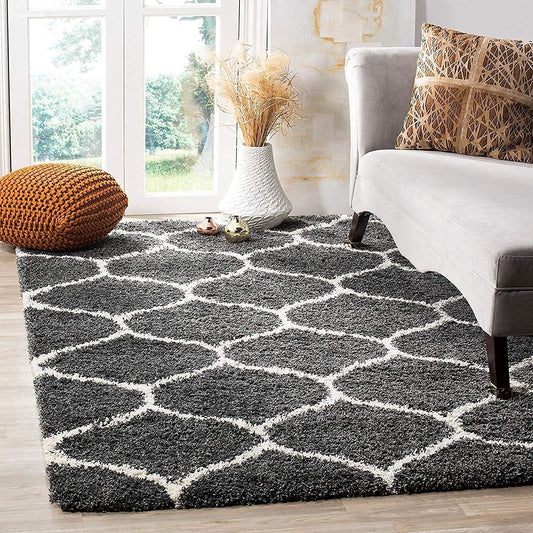 Modern Shaggy Carpet (Colour- Dark Grey & Off White)