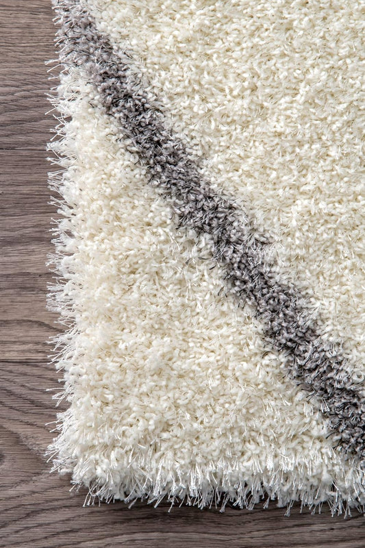 Modern Shaggy Carpet (Colour- Grey & Ivory)
