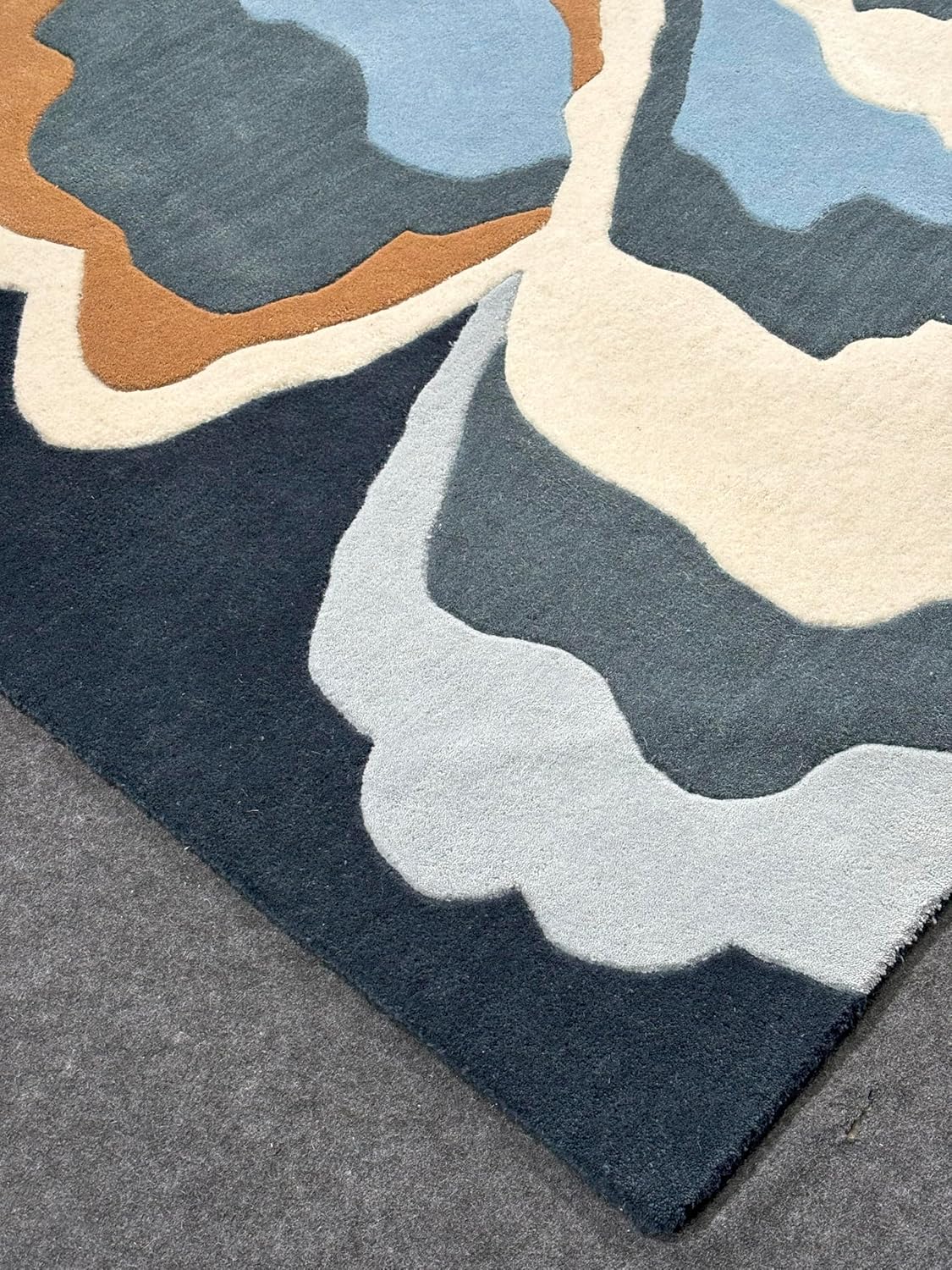 Hand Tufted - Multicolour