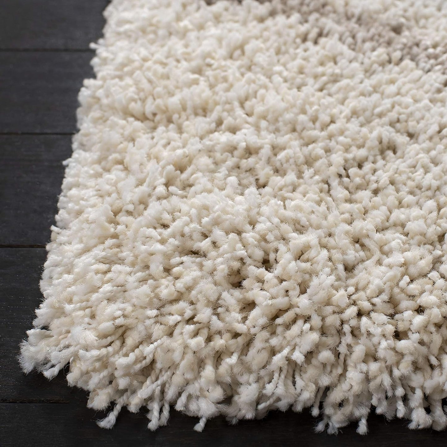 Modern Shaggy Carpet  (Colour- Sand)